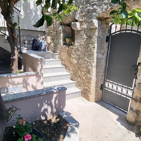 Riva Suite 2 Komiža Dış mekan fotoğraf